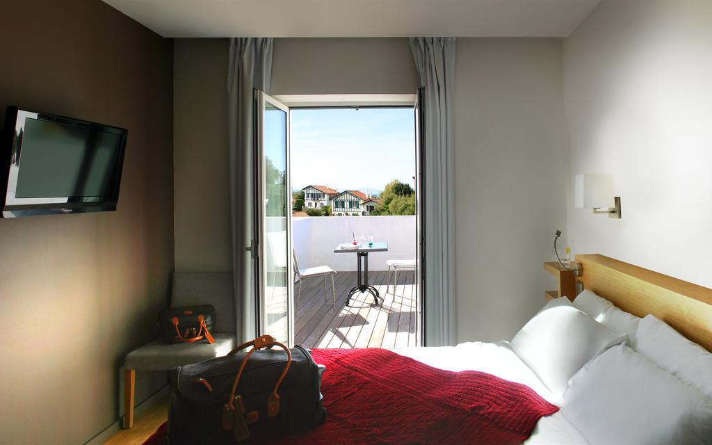 Habitación Doble Clásica con balcón